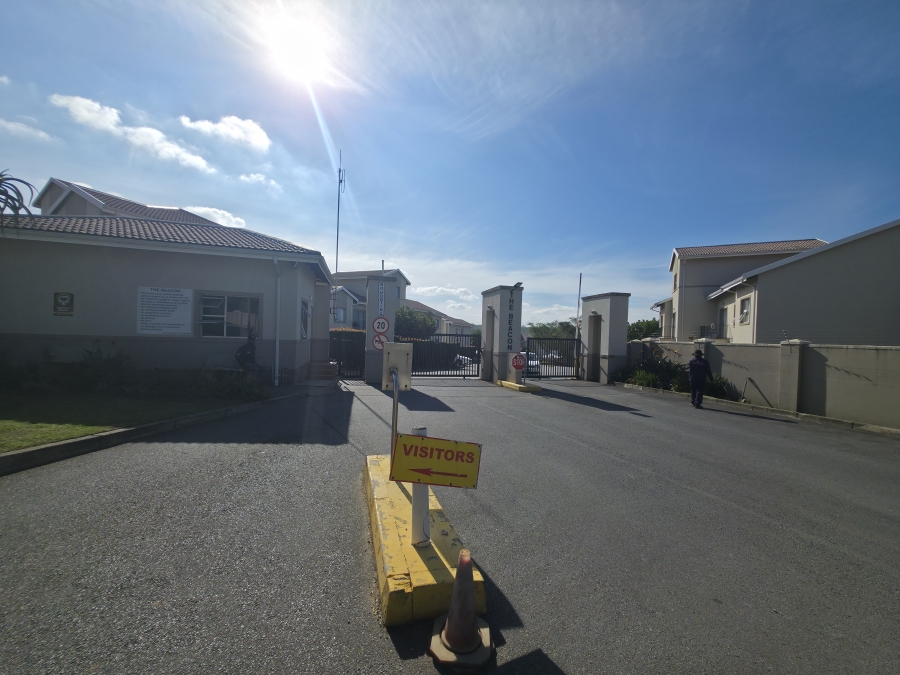1 Bedroom Property for Sale in Beacon Bay North Eastern Cape